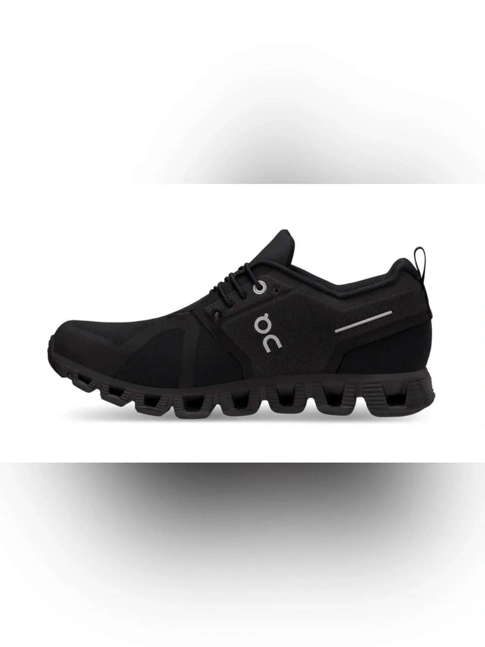 ON RUNNING CLOUD 5 WATERPROOF ALL BLACK FAST LACING ATHLETIC SNEAKERS SZ 10 NEW